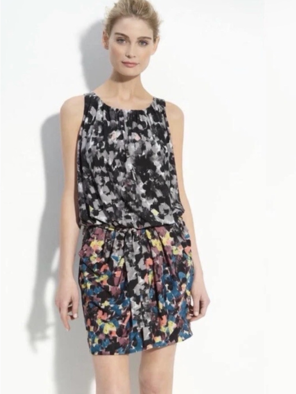 BCBGMaxAzria Janis Abstract Print Sleeveless Belted Dress Medium M
